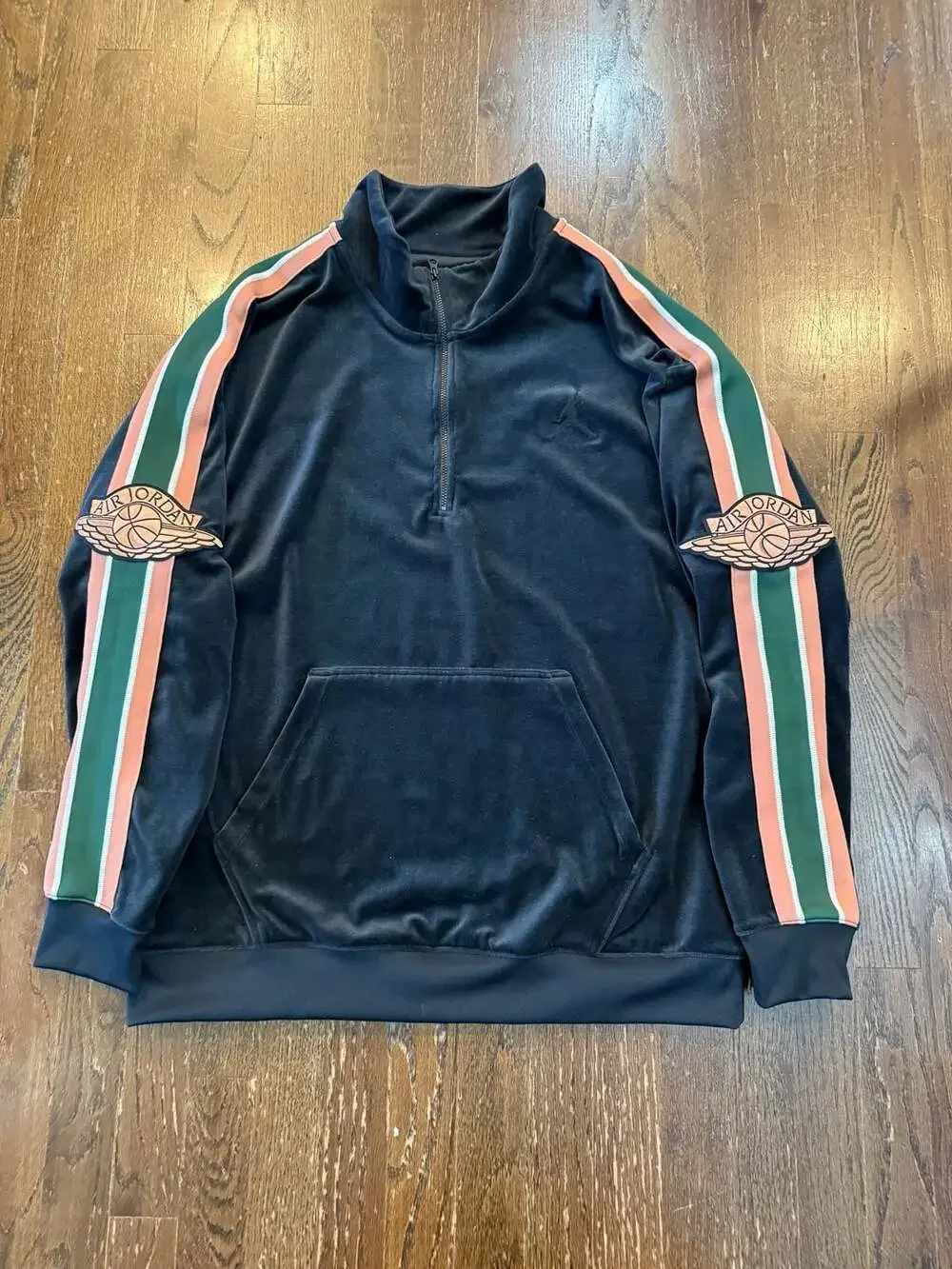 Jordan Air Jordan Velour 1/4 Zip Pullover Jacket Size L
